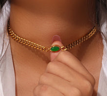 Load image into Gallery viewer, Oval Natural Green Stone Pendant Gold Choker/Necklace
