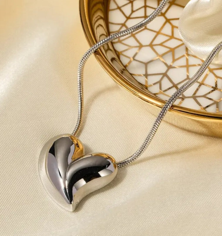 Chunky Heart Pendant Necklace Gold/ Silver