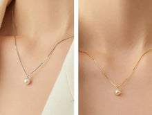 Load image into Gallery viewer, Pearl Pendant Necklace (Gold/Silver)
