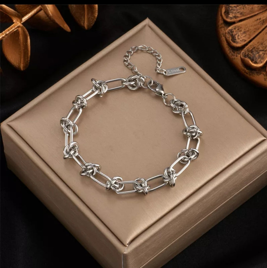 Stainless Steel Knotted Chain Bracelet