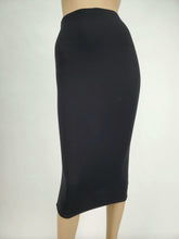 Load image into Gallery viewer, Pull On Midi Skirt (Black)
