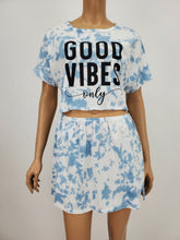 Load image into Gallery viewer, Loose Fit Tie-Dye 2 Piece Set (Blue/White)
